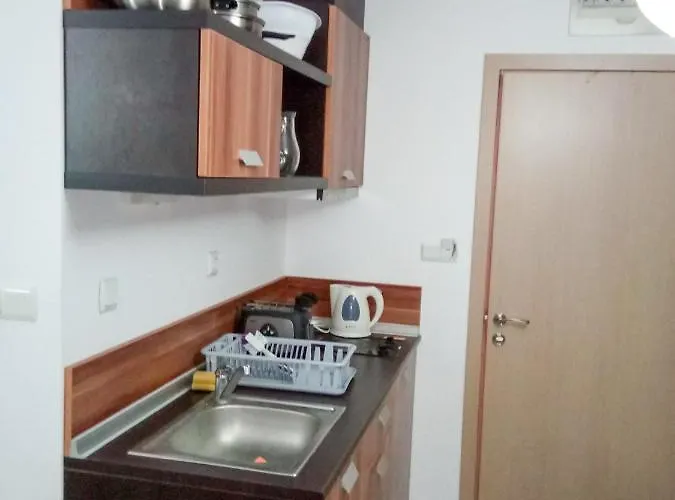 Rainbow 3 Apartment-studio 223 アパート *