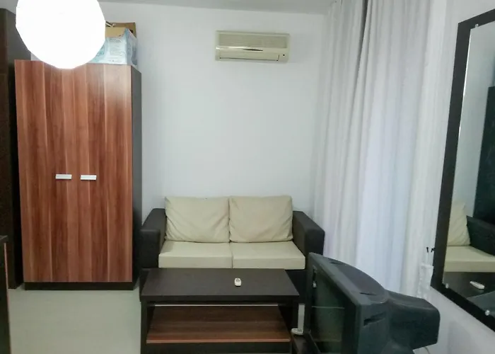 Rainbow 3 Apartment-studio 223 アパート *