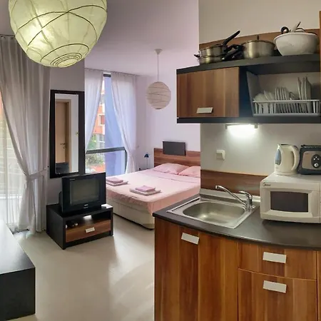 Rainbow 3 Apartment-studio 223